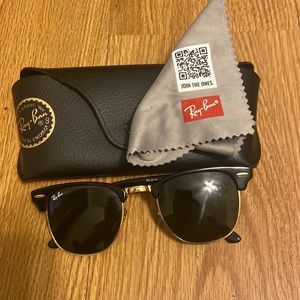Unisex Ray-Ban Clubmaster Sunglasses